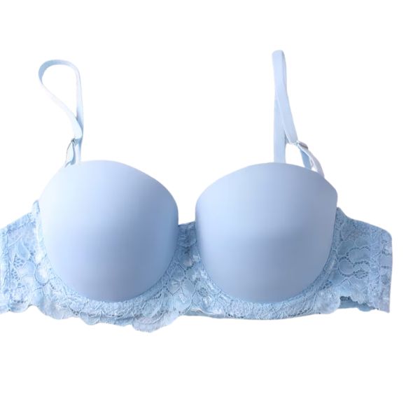 Lady's Underwear Bra with Thin Lace and Thick Cups on the Bottom